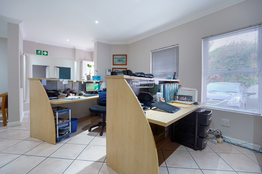 3 Bedroom Property for Sale in Parklands Western Cape